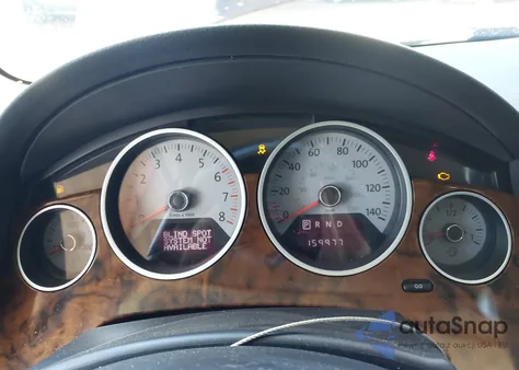 2014 Volkswagen Routan Sel Premium z USA, uszkodzony, nr VIN 2C4RVADG3ER135377